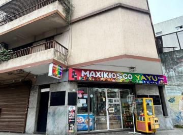 Local comercial de 1 ambiente, Constitución · Local en Esquina (Venta)