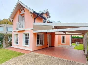 Casa · 101m² · 3 Ambientes · 2 Cocheras · Casa en Venta 3 Ambientes en Barrio Ymcahuasi - Escobar