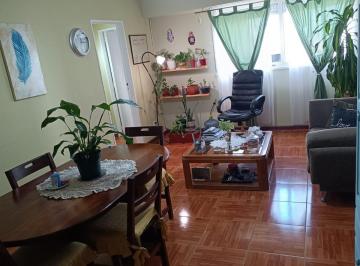 Departamento de 2 ambientes, Vicente López · Dpto de 2 Ambientes en Olivos a 1 Cuadra de Av Maipu.