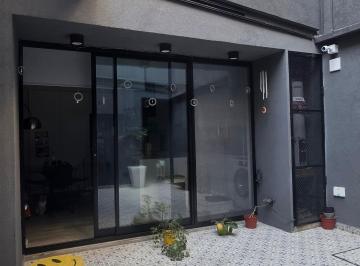 PH de 5 ambientes, San Cristobal · PH Hermoso, con Patio y Terraza