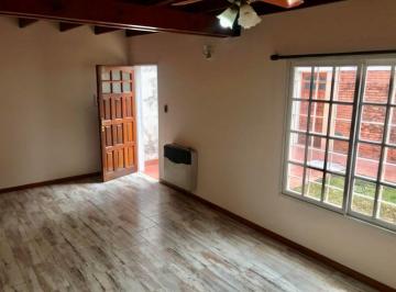 Casa de 3 ambientes, Quilmes · Duplex Venta Bernal Oeste
