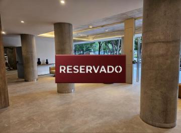 Departamento · 50m² · 2 Ambientes · 1 Cochera · Departamento 2 Amb. de Gran Categoría con Balcón y Cochera