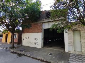 Bodega-Galpón · 200m² · Venta Galpon Alto Alberdi 200 m² Exc Ubicacion