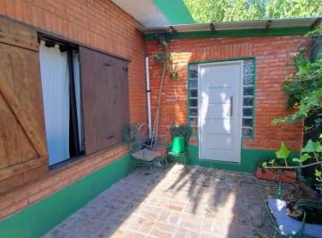 Casa · 256m² · 6 Ambientes · 1 Cochera · Venta Casa con Departamento y Terraza en Tigre