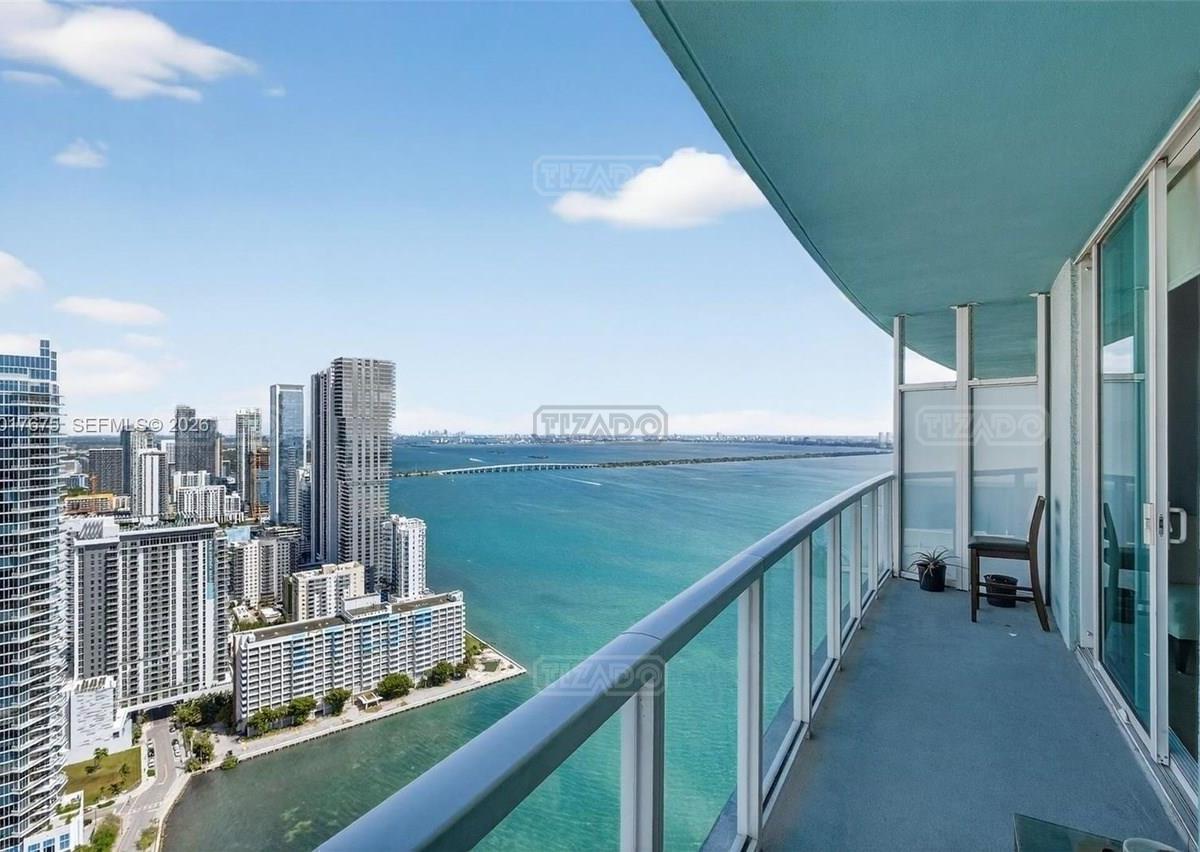 1900 N Bayshore Dr #4606 1900