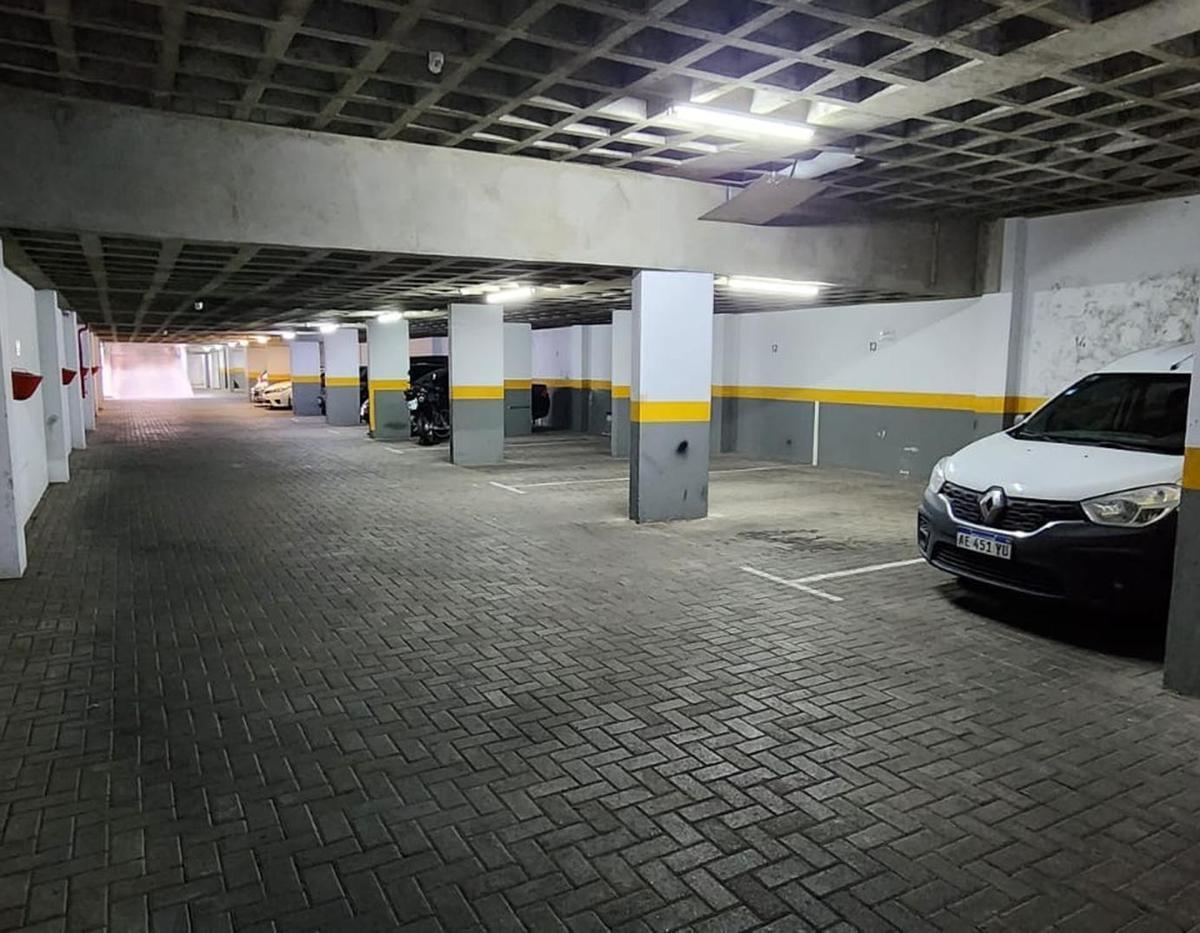 Santa Fe 100, Centro, Córdoba