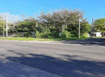 Terreno , La Plata · Lote Esquina. 6 Esquina 525. Muy Buena Zona