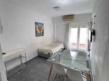 PH de 3 ambientes, La Plata · PH en Alquiler de 2 Dorm. con Patio en Barrio Norte