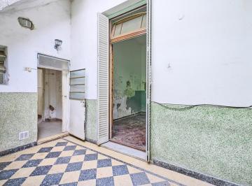 PH · 68m² · 4 Ambientes · PH en Venta de 4 Ambientes a Refaccionar en Saavedra