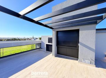 PH · 119m² · 4 Ambientes · 2 Cocheras · Triplex 4 Amb de Primera Calidad a Estrenar - San Carlos