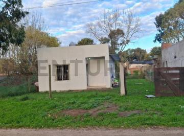 Casa · 60m² · 1 Ambiente · Venta - Casa Sobre Lote en Barrio Felix U Camet