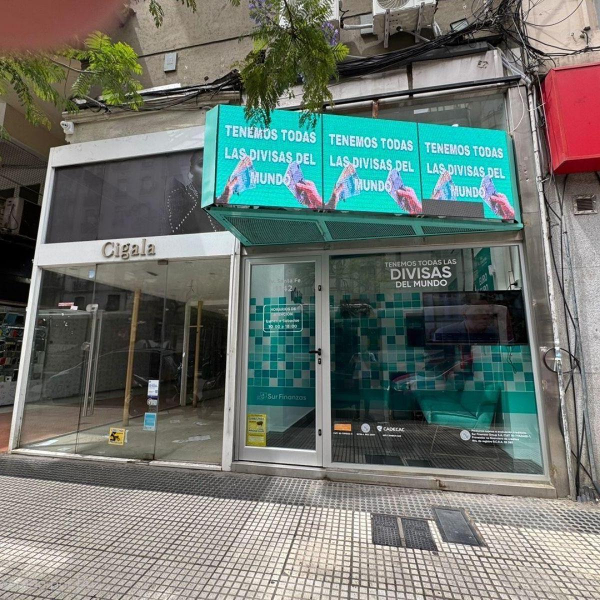 Av. Santa Fe al 1100, Retiro, Capital Federal