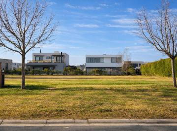 Terreno · 595m² · Venta Lote Frente a La Laguna - Acacias Puertos del Lago