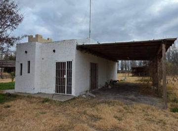 Casa de 2 ambientes, San Carlos · Casa en Venta C/ Quincho y Cochera en Atardeceres de Capiz, San Carlos
