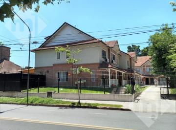 Casa · 130m² · 4 Ambientes · 1 Cochera · Casa - Tigre Residencial