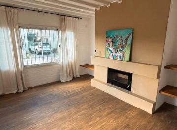 Casa · 102m² · 4 Ambientes · 2 Cocheras · Alquiler Casa 3 Dorm. en Barra de Carrasco