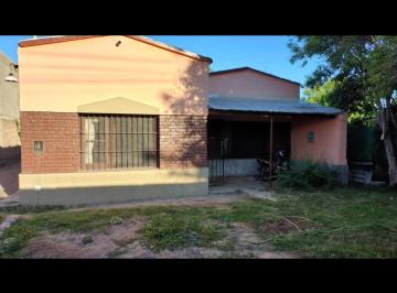 Casa de 5 ambientes, Buena Nueva · Vendo Casa en Guaymallen Calle Higuerita