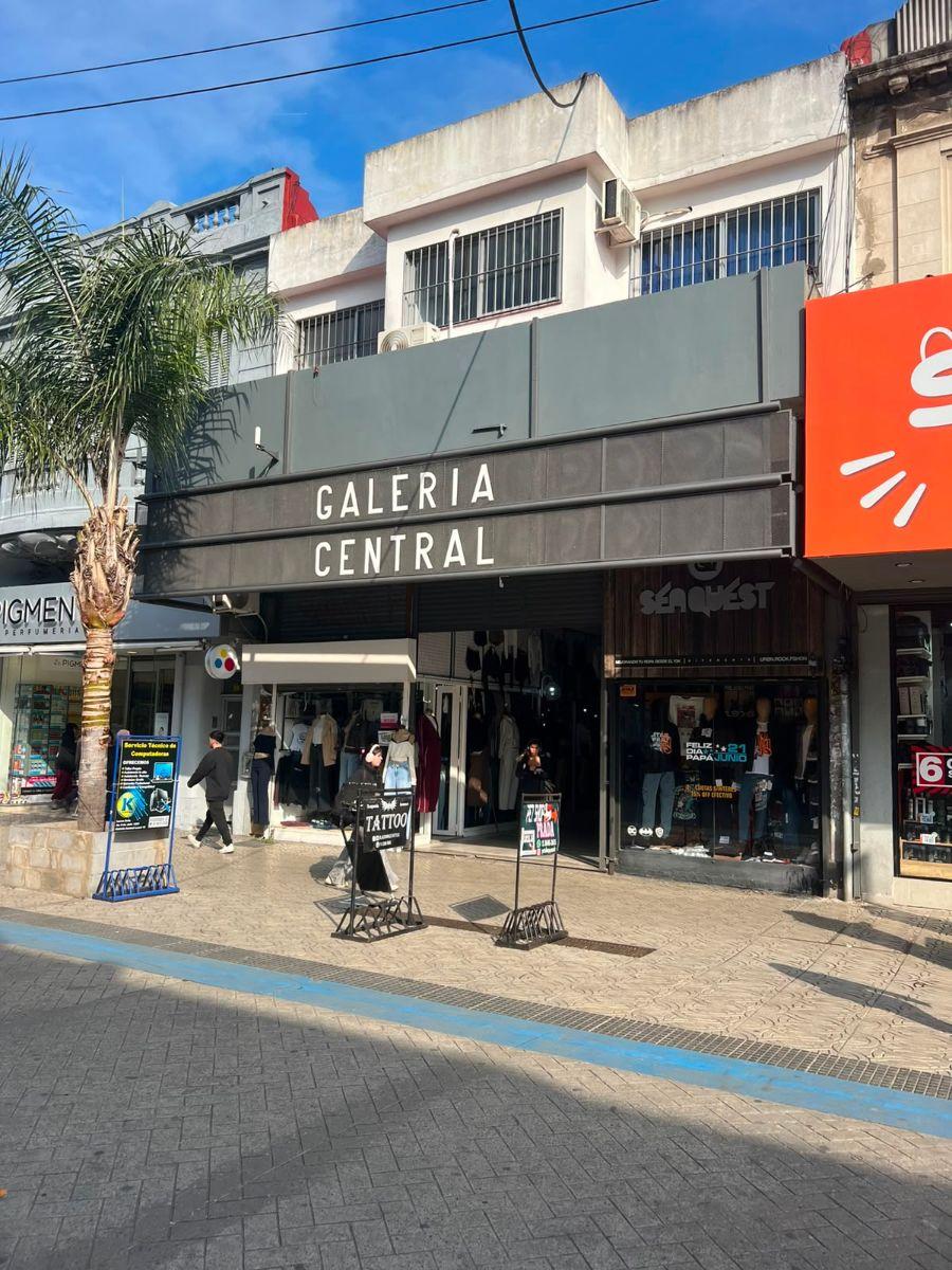 Av. 9 de Julio 1223, Lanús Este, Lanús