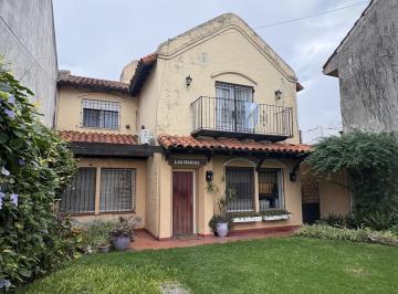 Casa · 150m² · 5 Ambientes · Casa en Venta en Talcahuano Al 1200, Martínez, San Isidro - 5 Ambientes