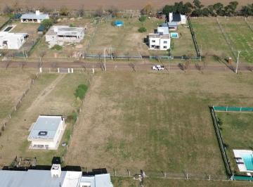 Terreno · 1300m² · Lotes en Venta en Barrio Cerrado Terranostra II – Camino San Carlos, Córdoba