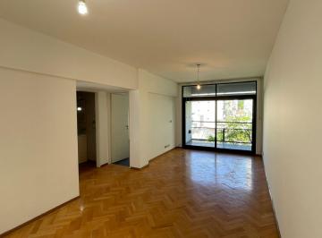 Departamento · 50m² · 2 Ambientes · Departamento de Dos Ambientes con Balcón en Alquiler. Balvanera.
