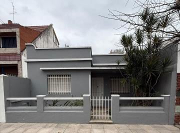 PH · 100m² · 4 Ambientes · PH T/casa 4 Ambientes C/jardin - Entrada Independiente