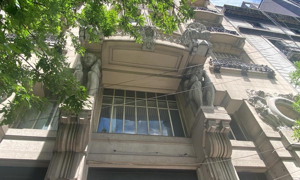 Av. Rivadavia 1910. Local 1.960 m2. Varios Destinos!, Congreso, Capital Federal