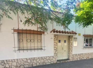 Consultorio de 4 ambientes, Bahía Blanca · Consultorios/estudio Juridico/oficinas Villa Mitre