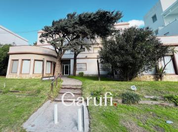 Departamento · 28m² · 1 Ambiente · Alquiler Anual Monoambiente en Pinamar a 20 m del Mar