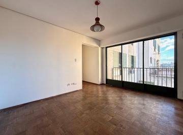 Departamento · 60m² · 4 Ambientes · Venta Departamento 2 Dorm. con Balcon Centro