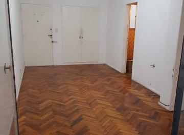 Departamento de 2 ambientes, Barracas · Strauss Propiedades: Hermoso 2 Amb a un Cuadra del Parque Lezama