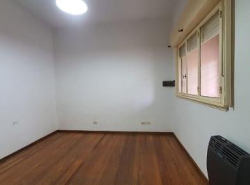 Departamento de 3 ambientes, La Plata · Depto 2 Dorm. con Patio - 5 60 y 61