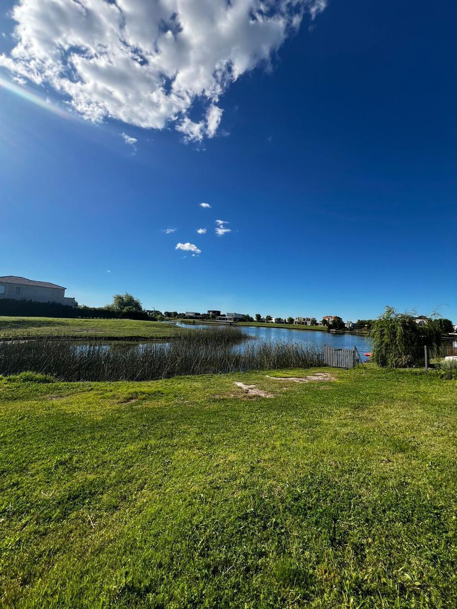 Venta Lote a La Laguna 1080 M2 Barrio Muelles Puertos del Lago Escobar, Muelles, El Cazador