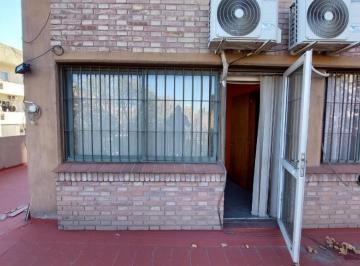 Oficina comercial de 2 ambientes, Ciudad de Mendoza · Oficina en Venta España y Pedro Molina