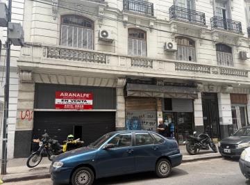 Local comercial · 200m² · Local en Venta en San Nicolas de 200 m² Actualmente Dividido en 2 Locales.