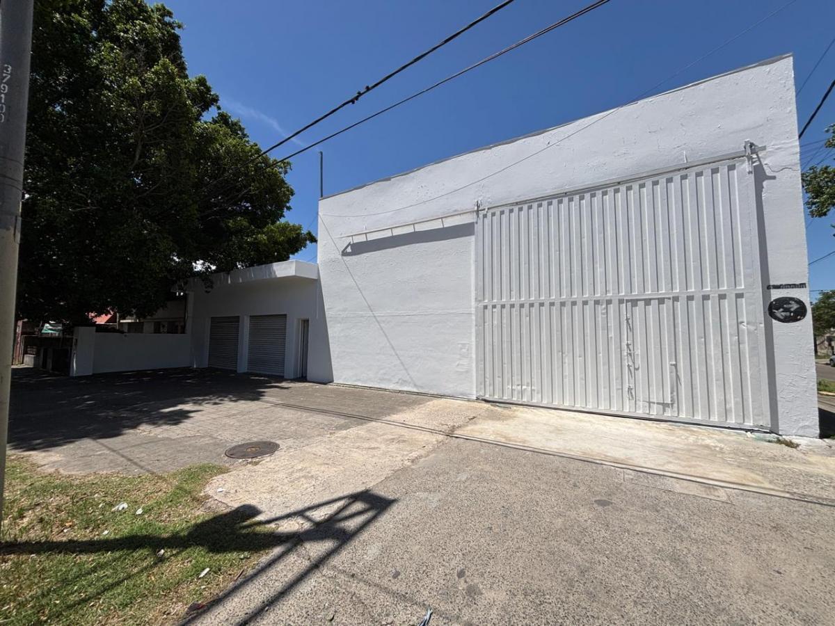 Oroño al 3700,  Rosario, Santa Fe