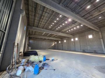Bodega-Galpón · 1125m² · 1 Ambiente · Galpón en Aqluiler de 1125 - a Estrenar - Piso de Alto Transito