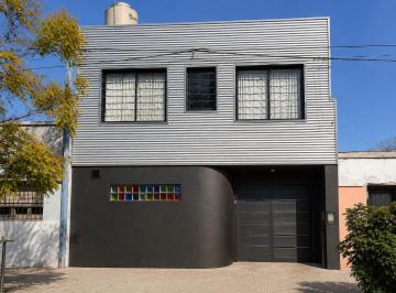 Casa de 10 ambientes, La Plata · Casa en Venta + Gran Salón - La Plata