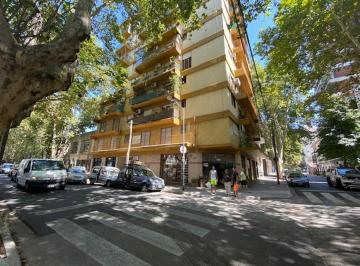 Departamento · 76m² · 3 Ambientes · Alquiler 3 Amb Semipiso a m del Municipio