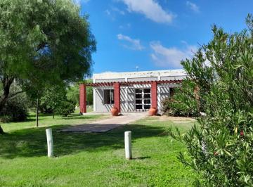 Local comercial · 336m² · Se Vende Salón de Eventos en Dean Funes