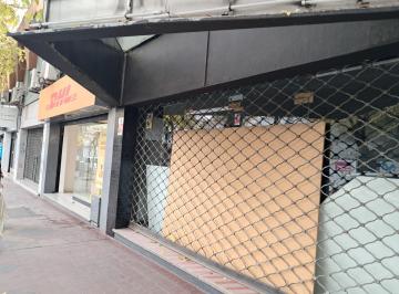 Local comercial · 80m² · 1 Cochera · Alquiler de Local Comercial 80 m² Cub - Ciudad Mza