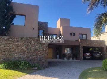 Casa · 333m² · 6 Ambientes · 2 Cocheras · Casa Venta 3 Dorm. Barrio La Paz Lote de 1500 m² Estancias del Pilar, Pilar