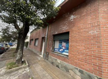 Oficina comercial · 80m² · 2 Ambientes · Alquiler de Oficina en Las Lomas de San Isidro