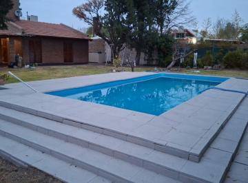 Casa · 280m² · 4 Ambientes · 2 Cocheras · Casa Zona Arena Maipú