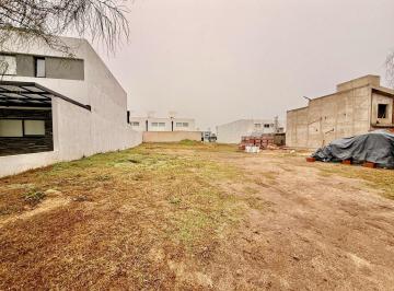 Terreno · 360m² · Venta Terreno Docta 360 m² Apto Duplex Etapa 1