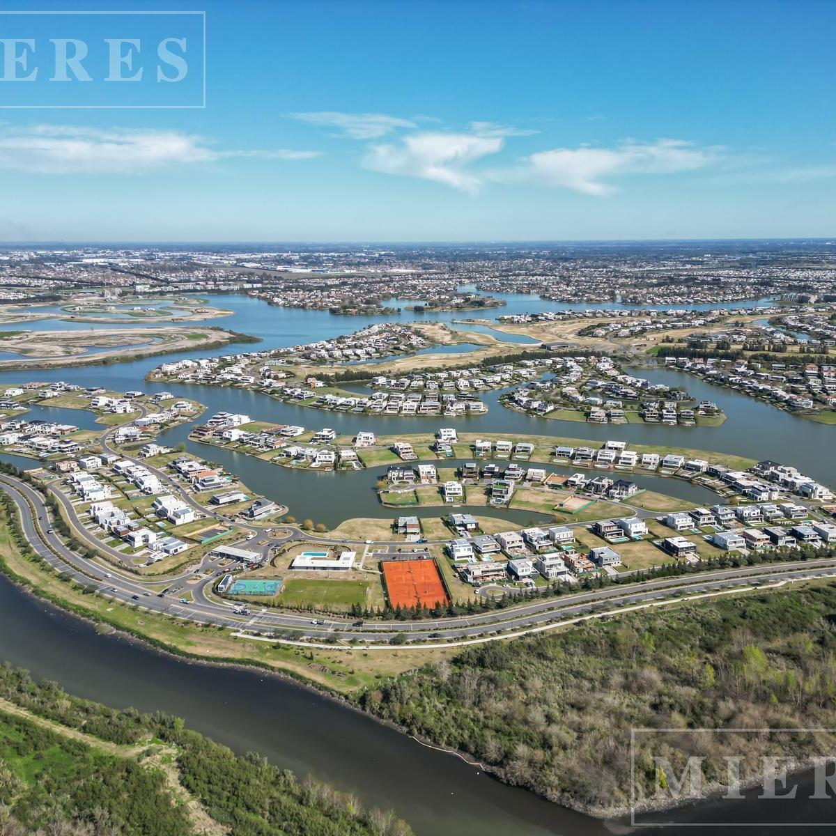 Lote al Lago en el Barrio Virazón, Nordelta, Virazón, Nordelta