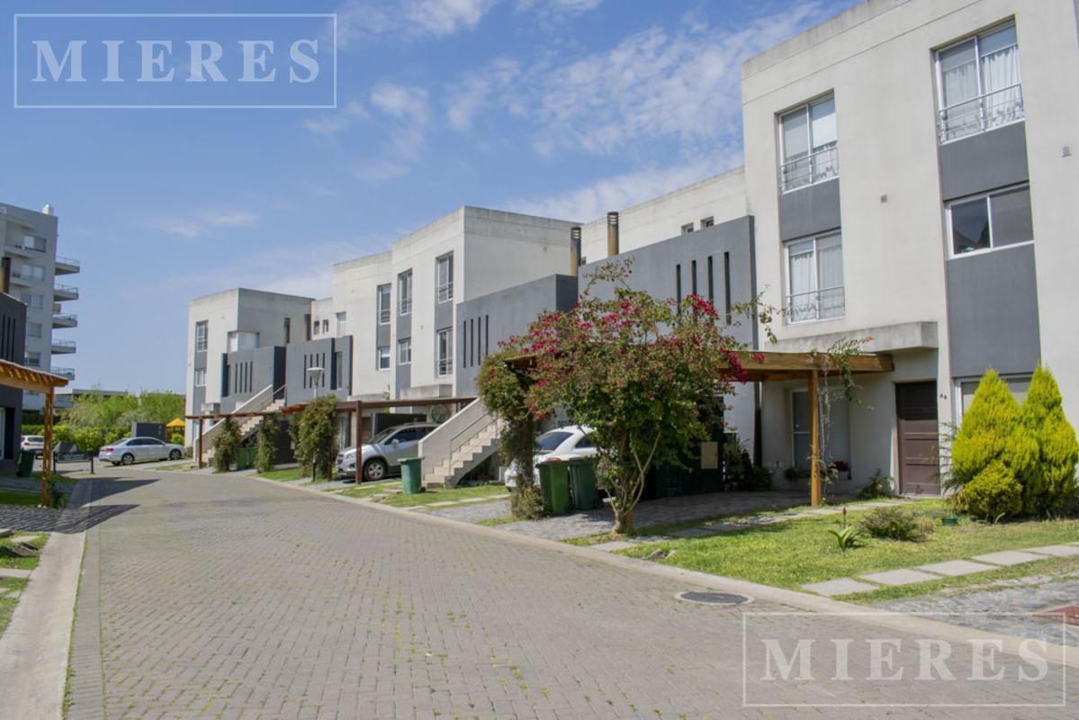 Duplex en Venta 2 Ambientes en Homes Iii, El Palmar, Nordelta.