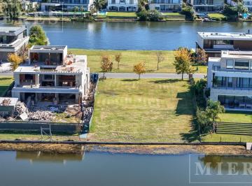 Terreno · 954m² · Lote en Venta en Virazón, Nordelta.