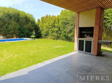 Casa · 255m² · 5 Ambientes · 2 Cocheras · Casa en Venta con Renta en Las Tipas, Nordelta