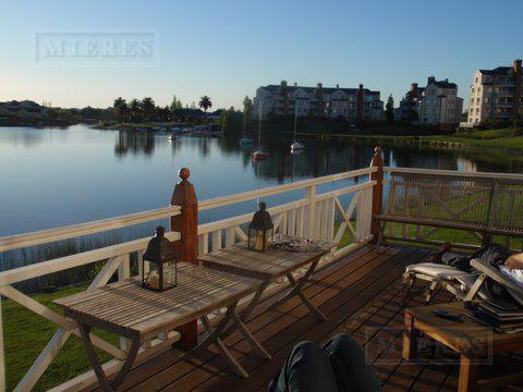 Departamento en Venta 2 Ambientes en Condominios de la Bahia, Nordelta